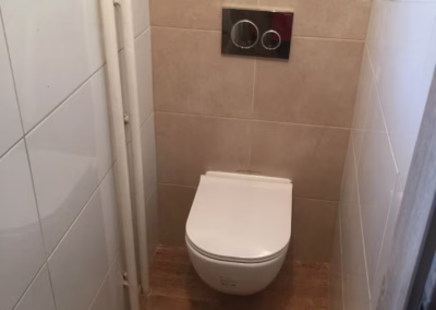 Rekonstrukce záchodu po