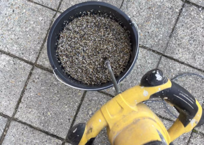 Míchání kamenného koberce
